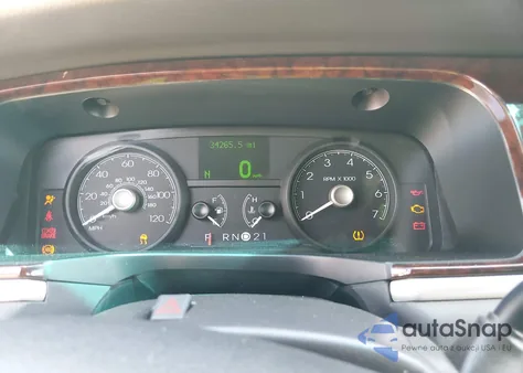 2008 Lincoln Town Car Signature L z USA, uszkodzony, nr VIN 2LNHM85W68X644324